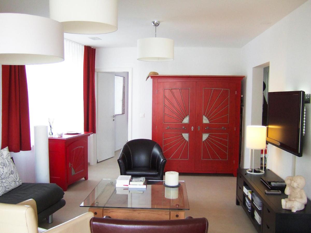 21 By Interhome *
